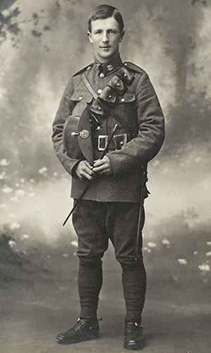 First World War New Zealand soldier in uniform